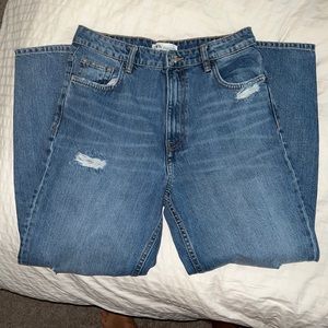 Zara Ripped Mom Fit Jeans